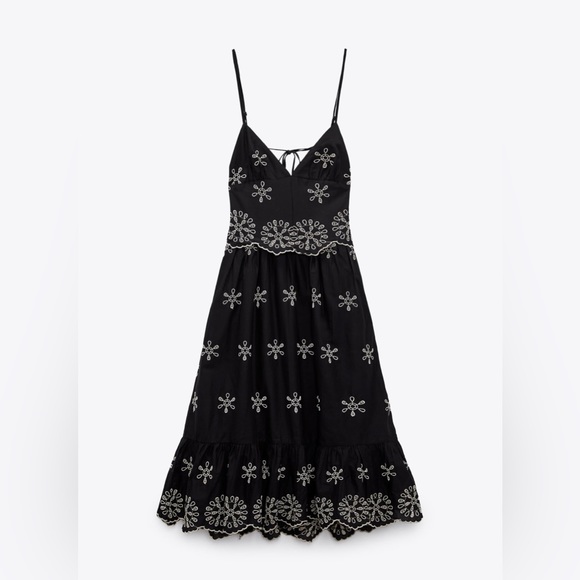 Zara Dresses & Skirts - ZARA EMBROIDERED DRESS‎